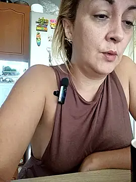 karen mature69 online show from 04-26-26, 01:53