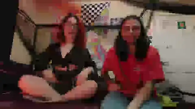 NovaLove2002 online show from 02-14-25, 03:43