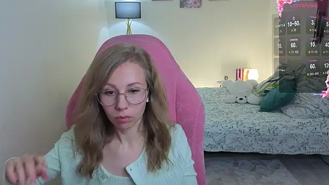 Lill Mary online show from 09-22-25, 03:30