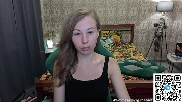 Snapshot of Lill_Mary chatting on 06-15-26, 01:41 Lill Mary online show from 06-15-26, 01:41
