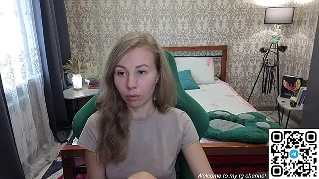 Snapshot of Lill_Mary chatting on 07-28-26, 02:07 Lill Mary online show from 07-28-26, 02:07