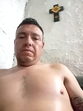 Snapshot of strip_1212 chatting on 02-10-26, 07:23 strip 1212 online show from 02-10-26, 07:23