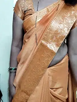 Snapshot of anuradha1432 chatting on 09-28-25, 10:42 anuradha1432 online show from 09-28-25, 10:42