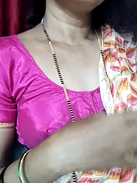 Snapshot of anuradha1432 chatting on 09-30-25, 08:19 anuradha1432 online show from 09-30-25, 08:19