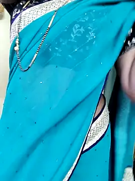 Snapshot of anuradha1432 chatting on 10-24-25, 11:06 anuradha1432 online show from 10-24-25, 11:06