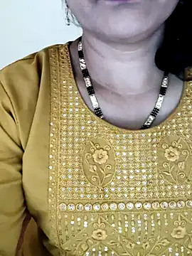 Snapshot of anuradha1432 chatting on 02-14-26, 10:45 anuradha1432 online show from 02-14-26, 10:45