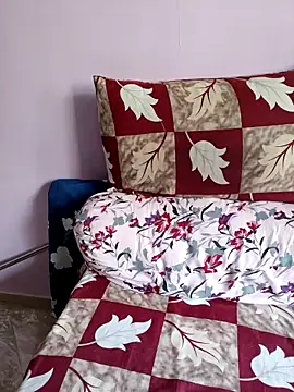 Snapshot of anuradha1432 chatting on 02-21-26, 07:53 anuradha1432 online show from 02-21-26, 07:53