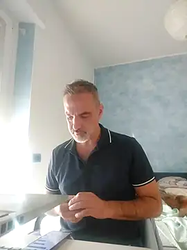 Snapshot of Marcolino183 chatting on 10-07-25, 07:38 Marcolino183 online show from 10-07-25, 07:38