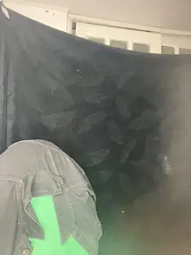 baby lizy online show from 01-27-25, 04:11