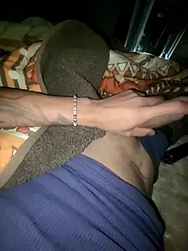 LargeDominoes online show from 03-03-26, 06:41