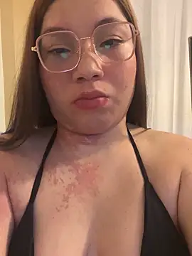 WhiteWomen online show from 10-08-25, 12:08