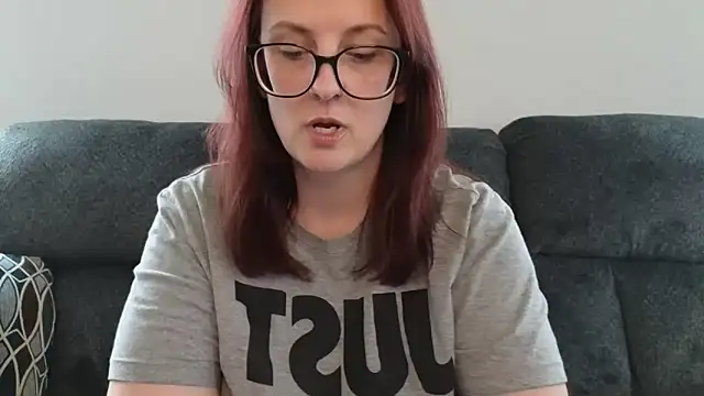 TheBustyHouseWife online show from 12-05-25, 05:31