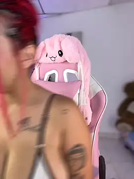 Snapshot of ashlyrey-1 chatting on 09-14-25, 02:54 ashlyrey-1 online show from 09-14-25, 02:54