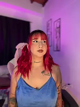 Snapshot of ashlyrey-1 chatting on 04-15-26, 11:49 ashlyrey-1 online show from 04-15-26, 11:49