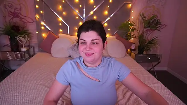 MirandaWong online show from 03-01-26, 06:59