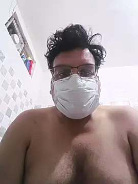 Snapshot of ridetoheaven chatting on 12-22-25, 04:20 ridetoheaven online show from 12-22-25, 04:20