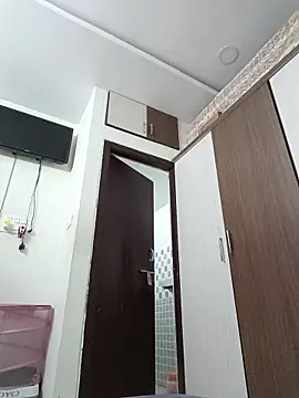 Snapshot of ridetoheaven chatting on 03-06-26, 01:57 ridetoheaven online show from 03-06-26, 01:57