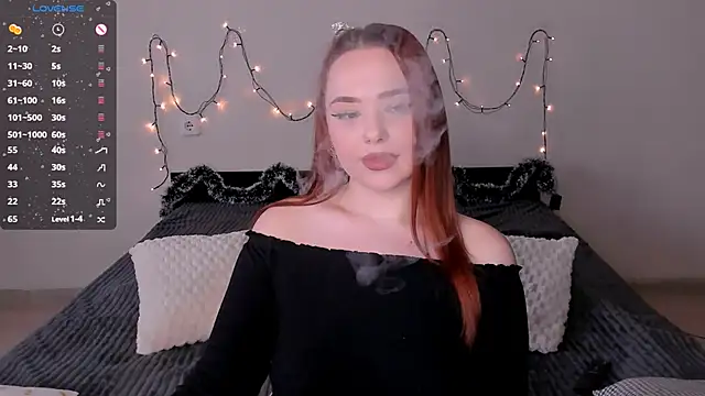 LittleKiitten online show from 12-22-24, 12:16