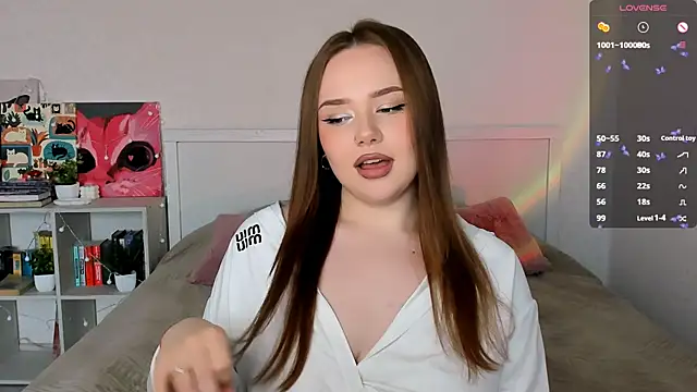 LittleKiitten online show from 07-05-26, 02:24