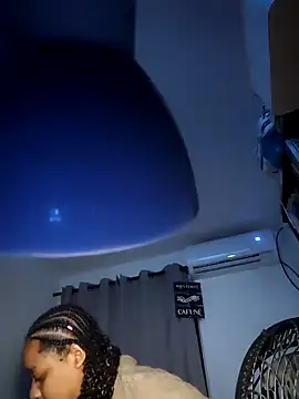 Snapshot of vic_pretynhaa chatting on 01-13-26, 11:10 vic pretynhaa online show from 01-13-26, 11:10