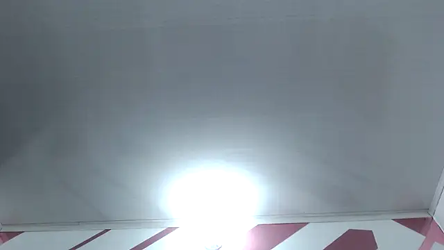 Snapshot of Kitten_Hot_ chatting on 11-20-25, 03:18 Kitten Hot online show from 11-20-25, 03:18