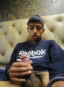 Snapshot of danuel23 chatting on 10-17-25, 10:23 danuel23 online show from 10-17-25, 10:23