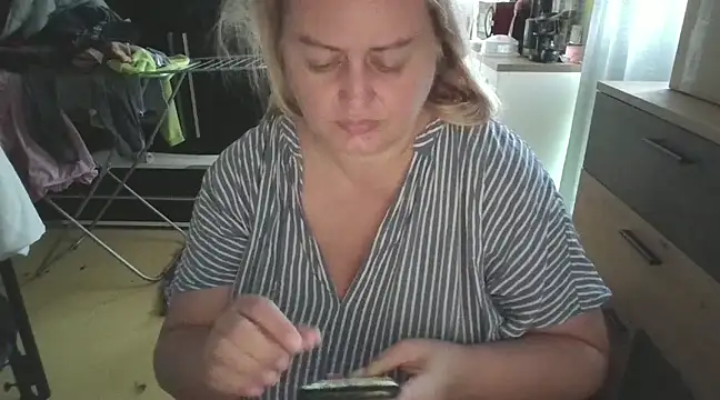 Snapshot of Meliss_Official9 chatting on 02-09-25, 03:23 Meliss Official9 online show from 02-09-25, 03:23