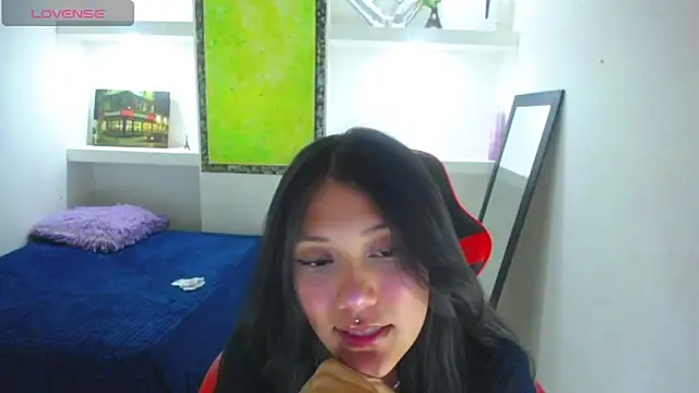 Snapshot of Catalehia_Milk chatting on 12-28-24, 09:08 Catalehia Milk online show from 12-28-24, 09:08