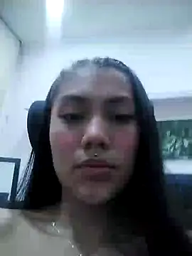 Snapshot of Catalehia_Milk chatting on 02-09-25, 01:14 Catalehia Milk online show from 02-09-25, 01:14