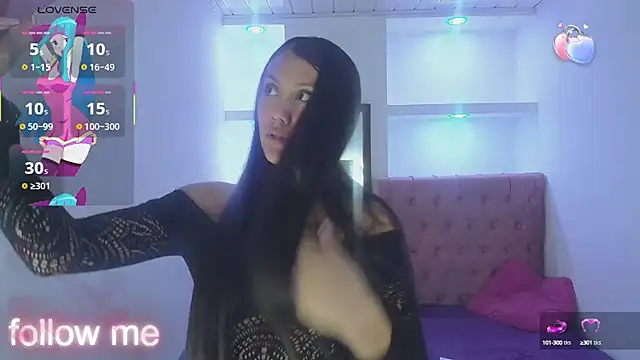 Snapshot of Catalehia_Milk chatting on 03-06-25, 06:48 Catalehia Milk online show from 03-06-25, 06:48
