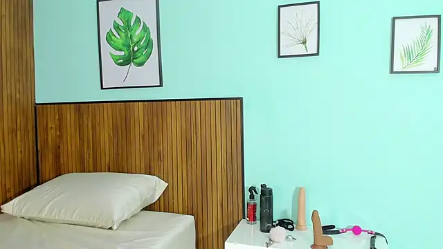 curvy rousi online show from 03-11-25, 02:40