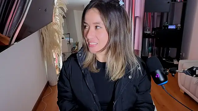 sexfire lalita online show from 04-21-26, 04:01