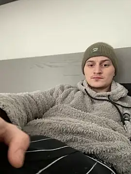 Snapshot of sunnyboy25 chatting on 02-17-26, 10:45 sunnyboy25 online show from 02-17-26, 10:45