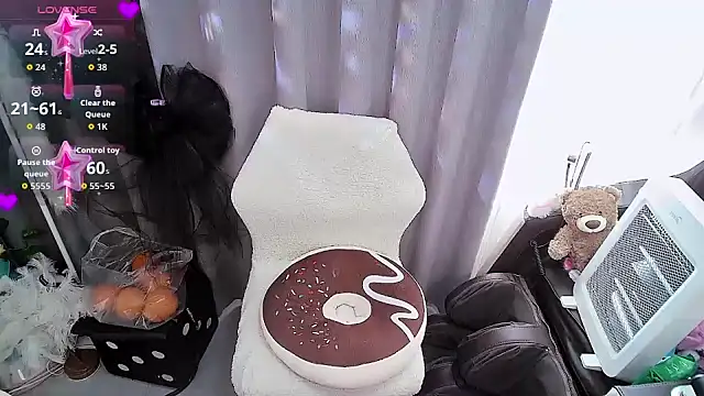 Xiaoyu-G online show from 03-04-26, 12:38