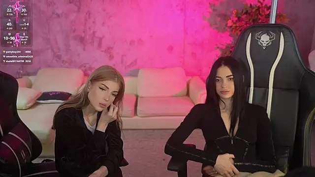 Snapshot of Stacy054 chatting on 11-28-25, 07:44 Stacy054 online show from 11-28-25, 07:44