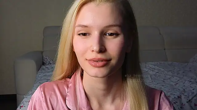 Snapshot of elsa_limerence chatting on 02-24-25, 03:09 elsa limerence online show from 02-24-25, 03:09