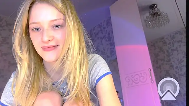 Evvie Summn1 online show from 03-09-25, 06:21