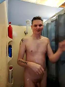 Snapshot of 023Longandjuicy chatting on 02-23-26, 04:37 023Longandjuicy online show from 02-23-26, 04:37