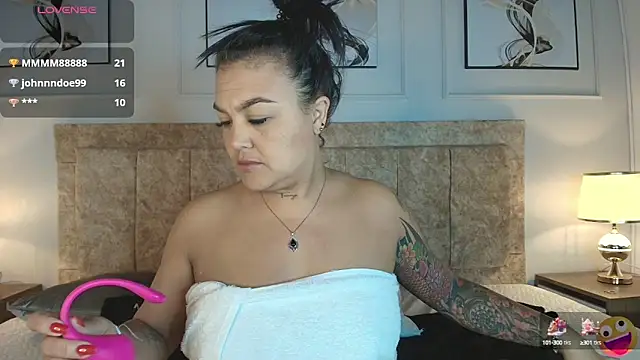 lyn adamns online show from 01-05-25, 05:09