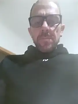 Snapshot of jonyfree1978 chatting on 01-18-25, 10:49 jonyfree1978 online show from 01-18-25, 10:49