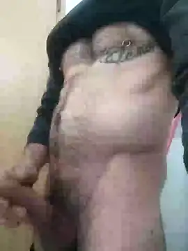 Snapshot of jonyfree1978 chatting on 02-01-25, 05:26 jonyfree1978 online show from 02-01-25, 05:26