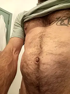 Snapshot of jonyfree1978 chatting on 09-22-25, 09:50 jonyfree1978 online show from 09-22-25, 09:50