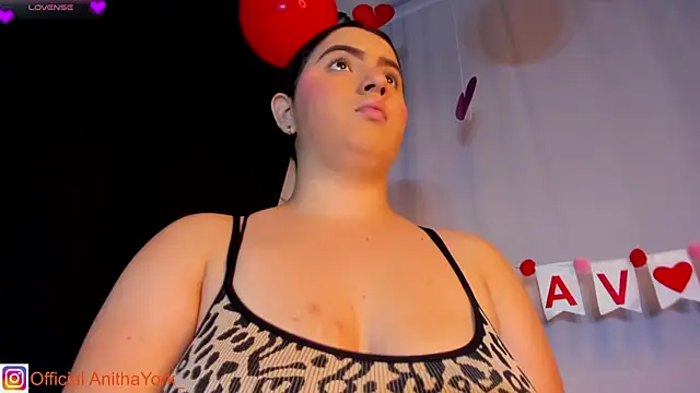 AnithaaYork online show from 02-09-26, 12:20