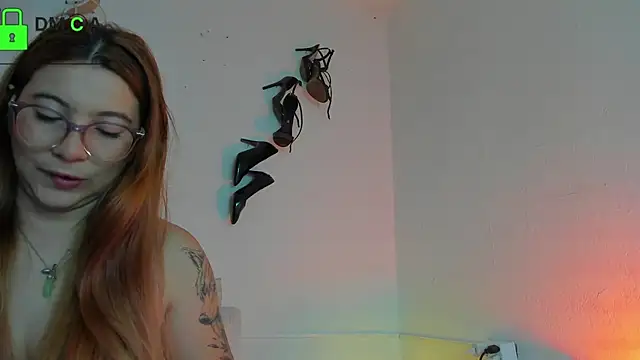 Snapshot of kathryn07 chatting on 01-13-26, 12:43 kathryn07 online show from 01-13-26, 12:43