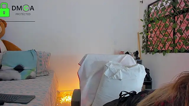 Snapshot of kathryn07 chatting on 02-20-26, 01:22 kathryn07 online show from 02-20-26, 01:22