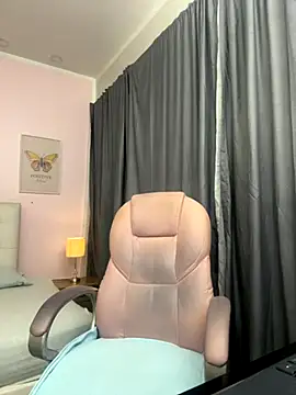 Snapshot of liss_black chatting on 09-26-25, 03:54 liss black online show from 09-26-25, 03:54