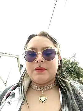 ambar 07 online show from 09-11-25, 06:19