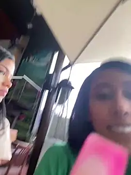 Snapshot of lilibluex chatting on 12-21-24, 05:40 lilibluex online show from 12-21-24, 05:40