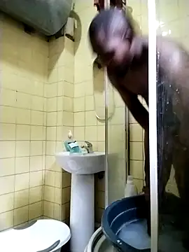 Snapshot of Polygamist chatting on 02-01-26, 12:59 Polygamist online show from 02-01-26, 12:59