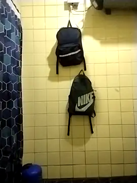 Snapshot of Polygamist chatting on 02-28-26, 10:11 Polygamist online show from 02-28-26, 10:11